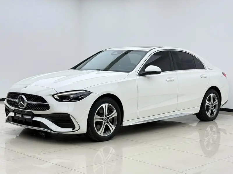 Mercedes-Benz C-Class, 2022