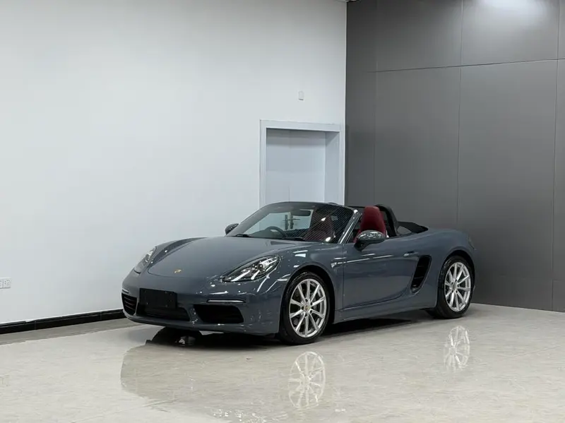 Porsche 718, 2016
