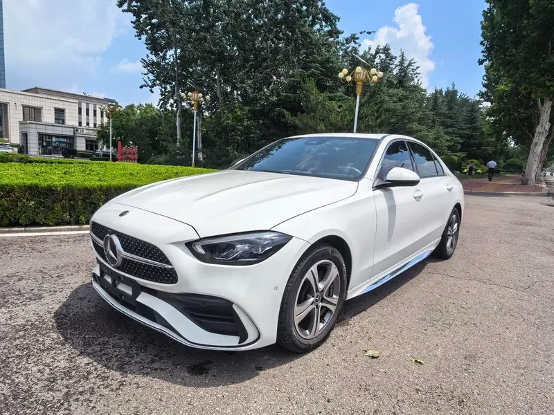 Mercedes-Benz C-Class, 2022