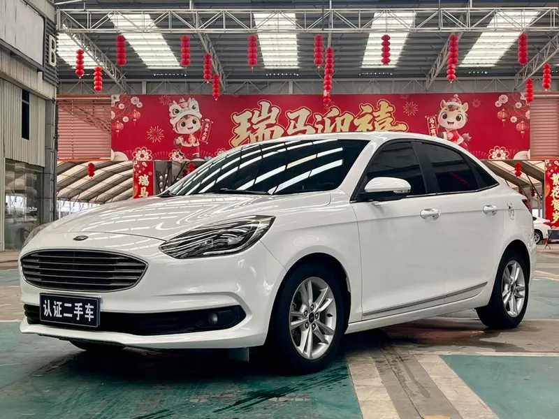 Ford Escort Facelift 1.5L Auto Joy Version CN6, 2019 — фото 1