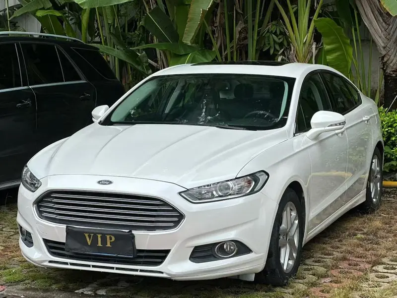 Ford Mondeo, 2013