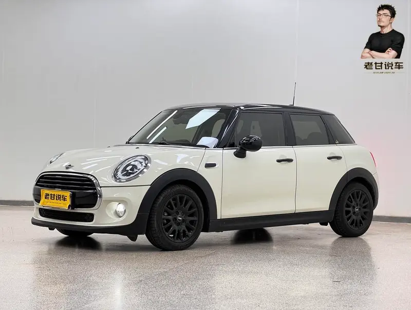 MINI MINI 1.5T COOPER Classic Edition, 2018 — фото 1