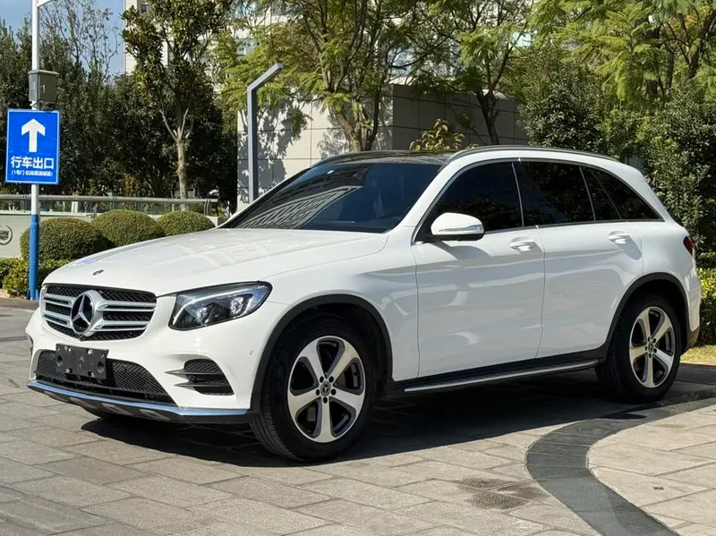 Mercedes-Benz GLC GLC 300 4MATIC Version, 2017 — фото 1
