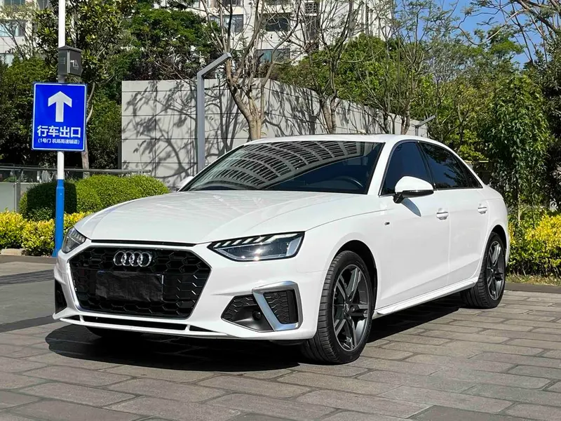 Audi A4L 40 TFSI quattro Luxury Version, 2020 — фото 1