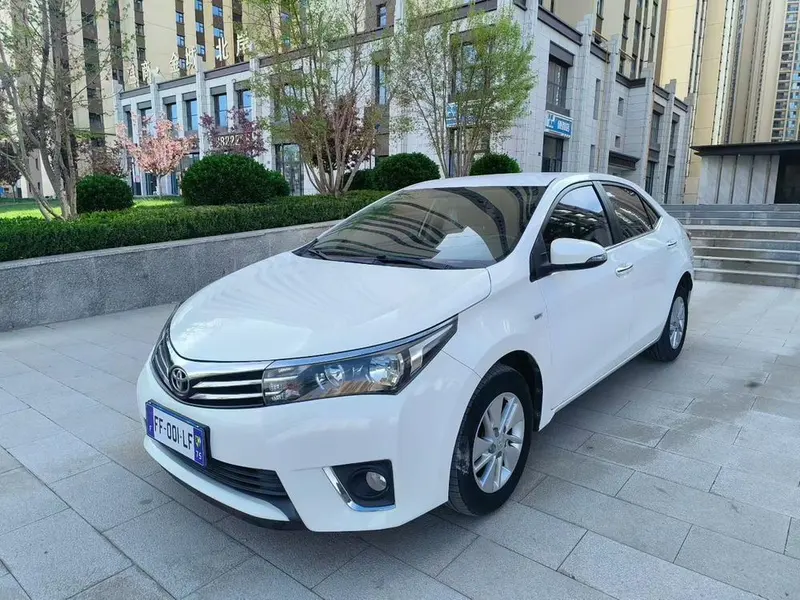 Toyota Corolla 1.6L CVT GL, 2017 — фото 1