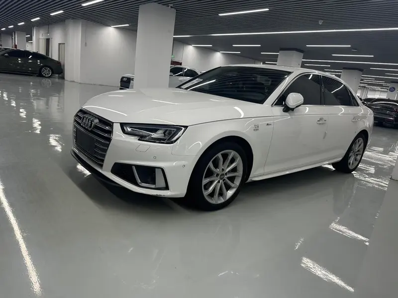 Audi A4L 40 TFSI Fashion Version CN6, 2019 — фото 1