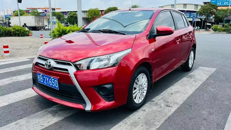 Toyota Yaris L, 2015