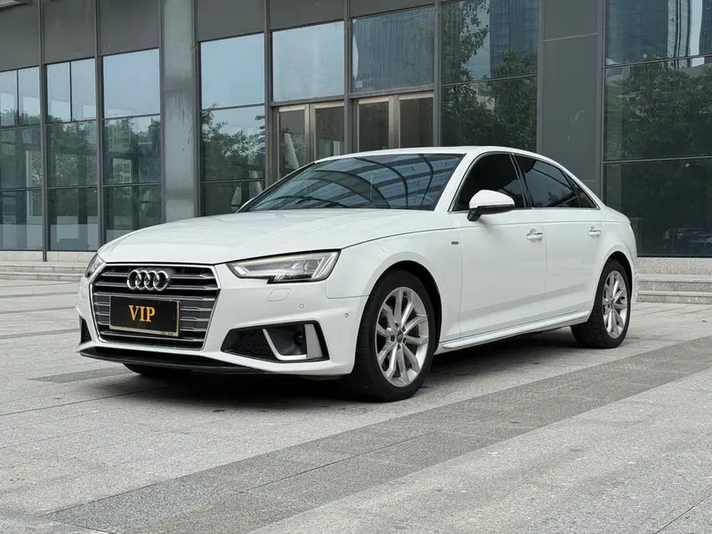 Audi A4L 40 TFSI Fashion Version CN6, 2019 — фото 1