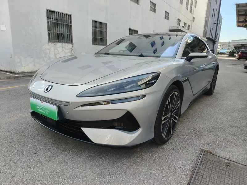 Denza Z9 GT DM, 2024