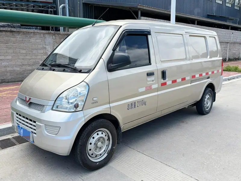 Wuling Rongguang 1.5L удлинённая 厢式运输车 База нормы China VI, 2020 — фото 1