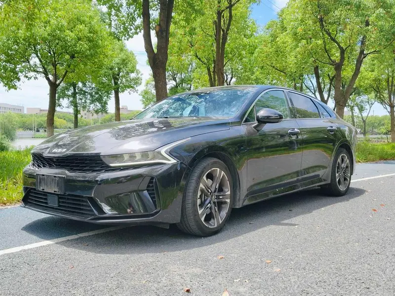 Kia K5, 2021
