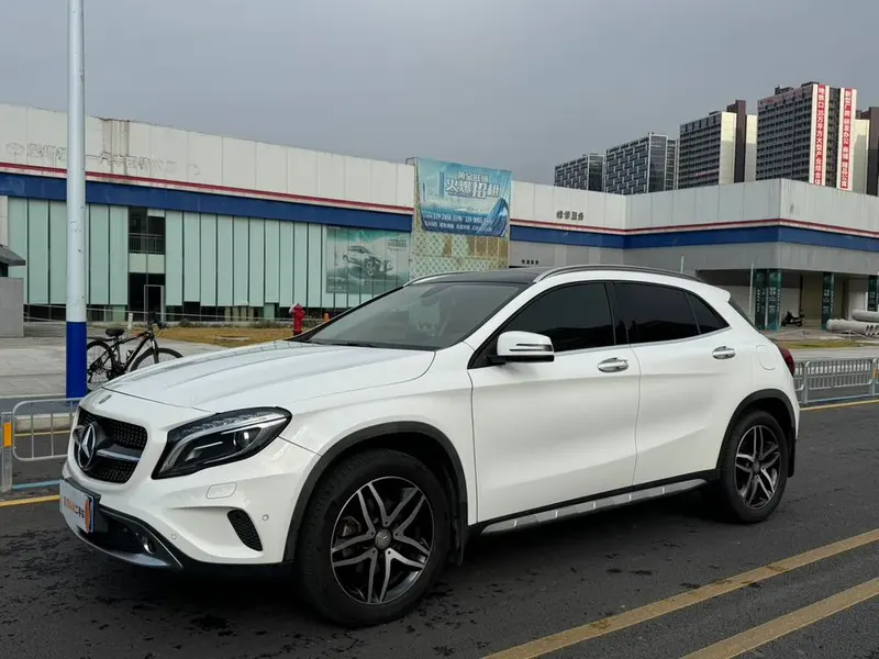 Mercedes-Benz GLA GLA 220 4MATIC Fashion Version, 2016 — фото 1
