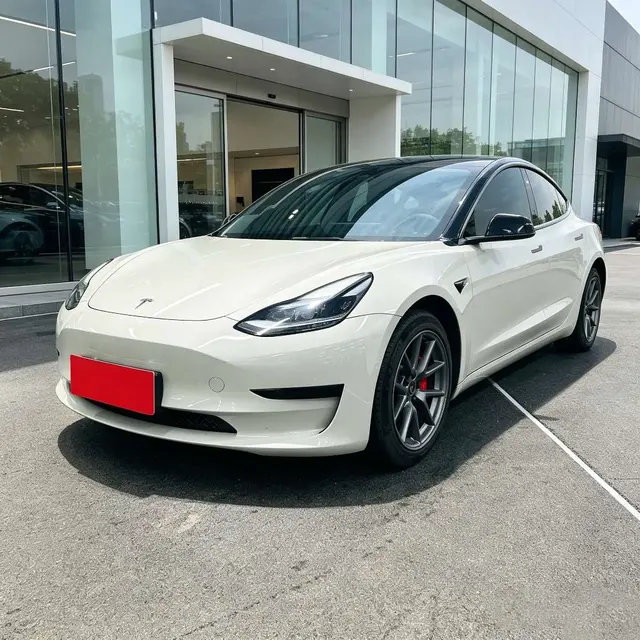 Tesla Model 3 Edition, 2023 — фото 1
