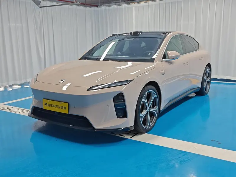 NIO ET5, 2025