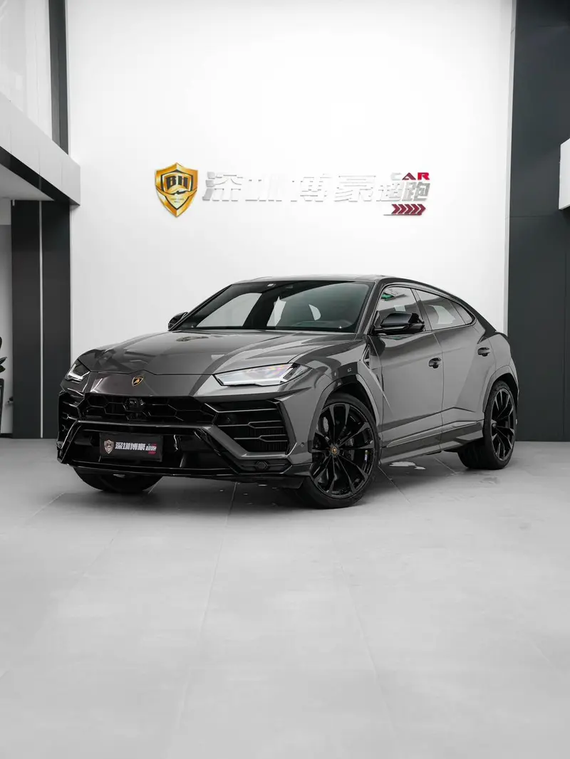 Lamborghini Urus, 2021