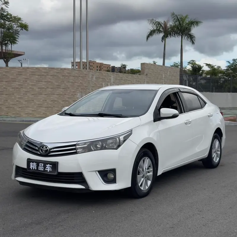 Toyota Corolla Facelift 1.6L S-CVT GL CN5, 2017 — фото 1