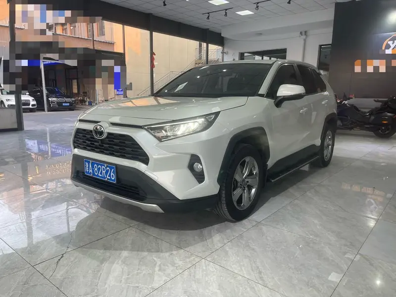 Toyota RAV4 2.0L CVT 2WD Style PLUS Edition, 2022 — фото 1