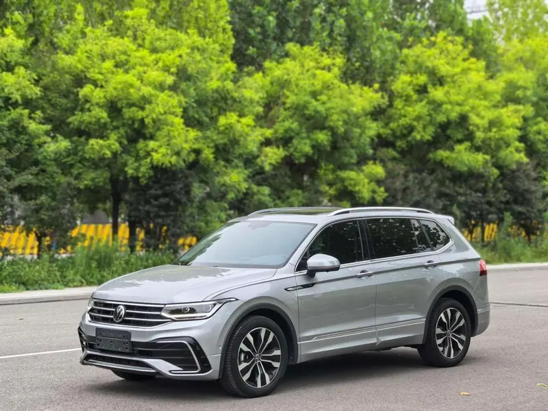 Volkswagen Tiguan L 330TSI Auto 2WD R-Line Flagship Edition, 2022 — фото 1