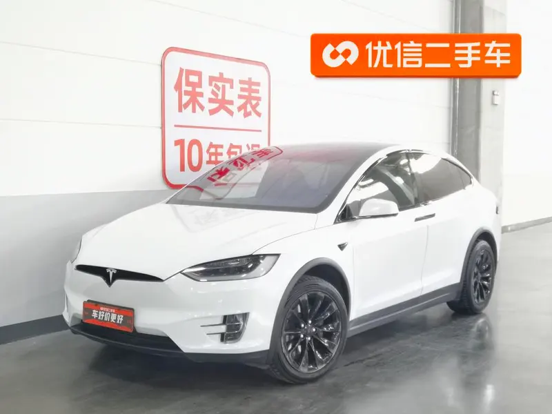 Tesla Model X, 2016