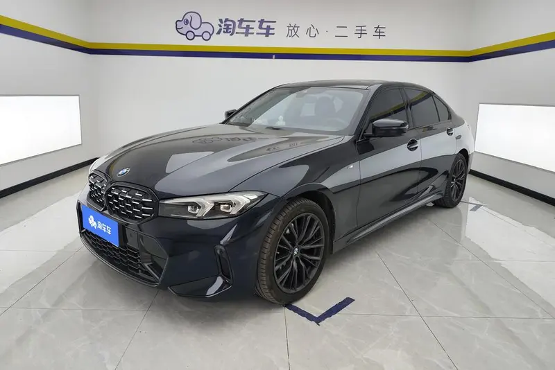BMW 3-Series, 2023