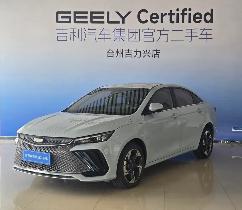 Geely Emgrand L Hi-P 1.5TD-DHT Pro 100KM Super, 2022 — фото 1