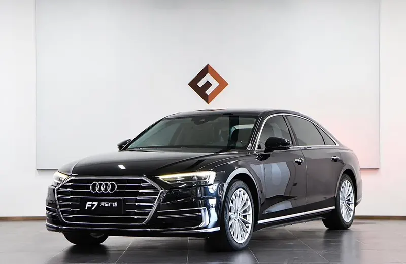 Audi A8 Plus A8L 50 TFSI quattro Comfort Version, 2019 — фото 1