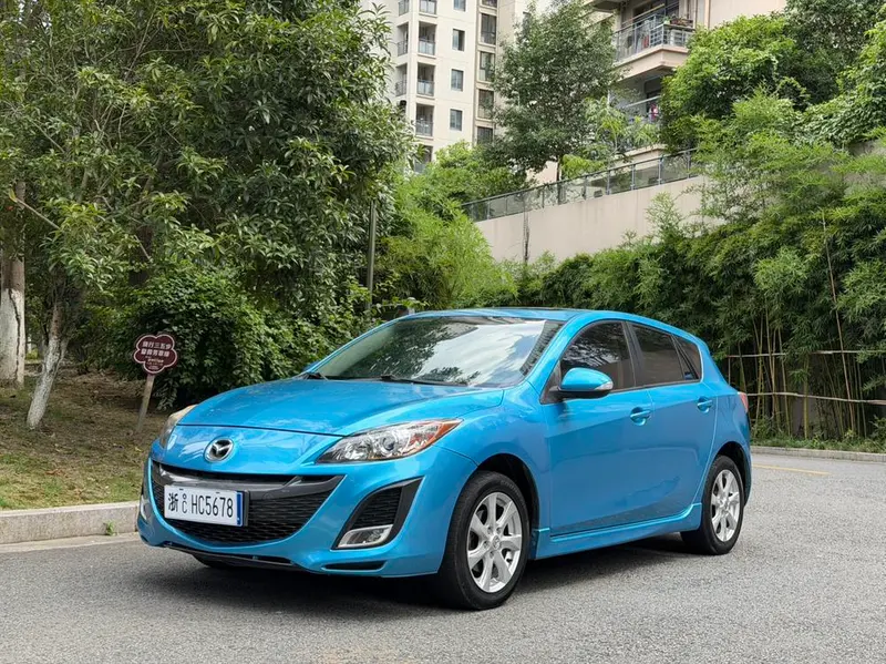 Mazda 3 Xingcheng, 2012