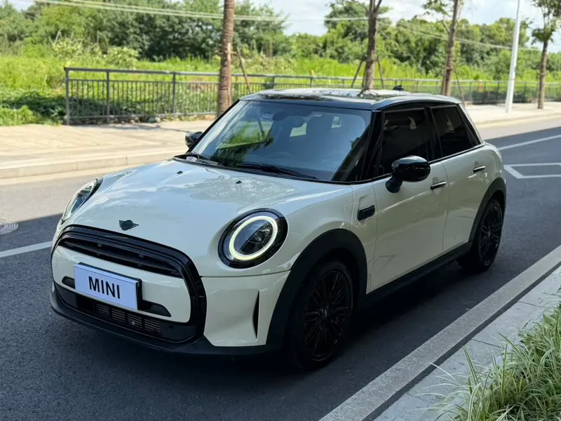 MINI MINI 1.5T COOPER Classic Edition, 2022 — фото 1