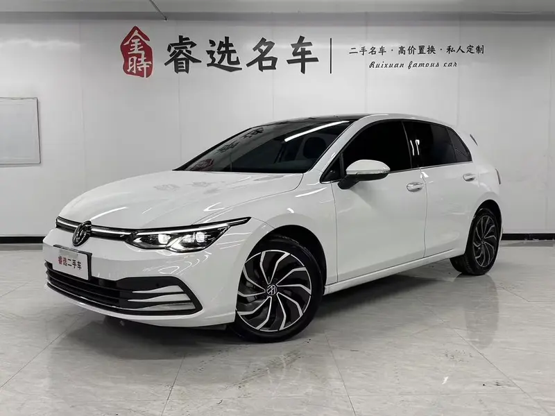 Volkswagen Golf 280TSI DSG Pro, 2023 — фото 1