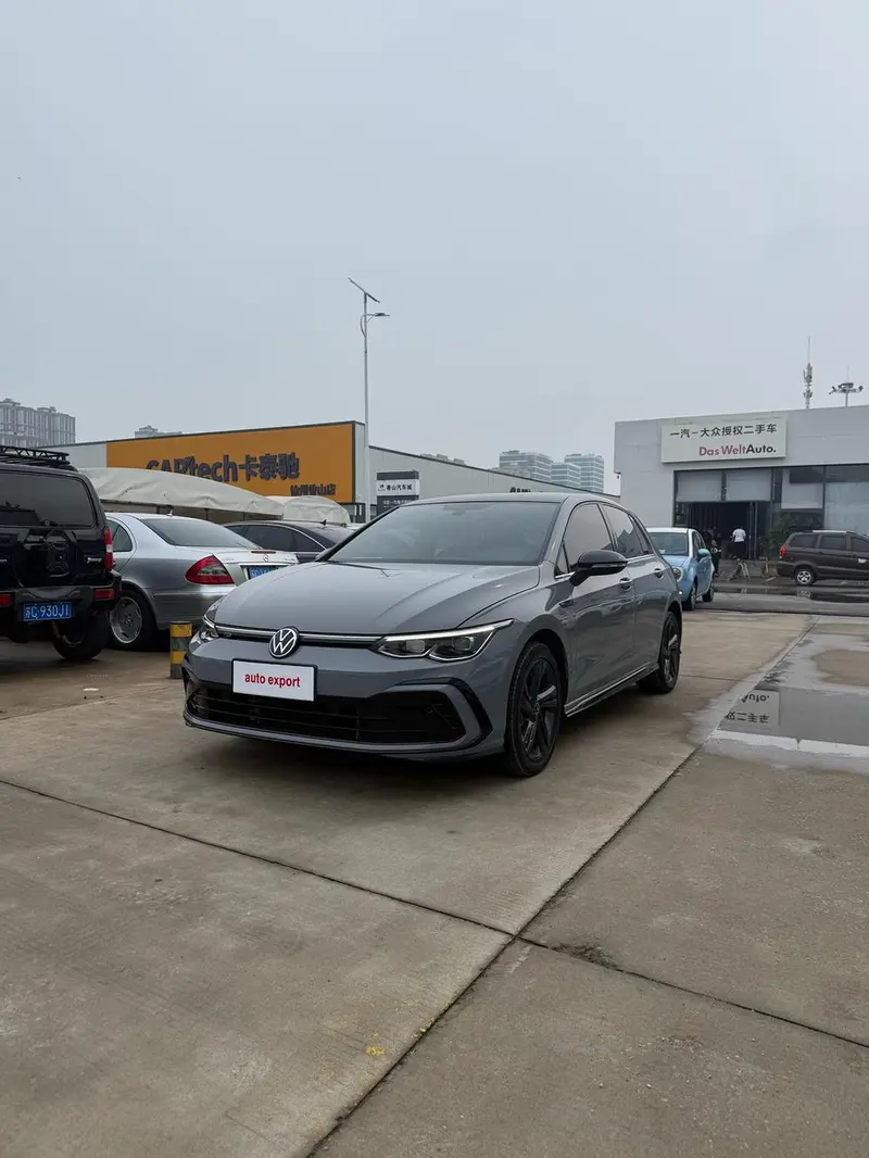 Volkswagen Golf 280TSI DSG R-Line Lite, 2023 — фото 1