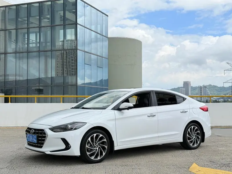 Hyundai Elantra Lingdong, 2019