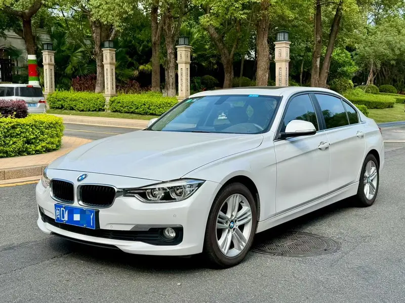 BMW 3-Series, 2016