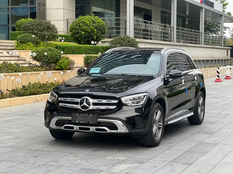 Mercedes-Benz GLC GLC 260 L 4MATIC Version, 2021 — фото 1