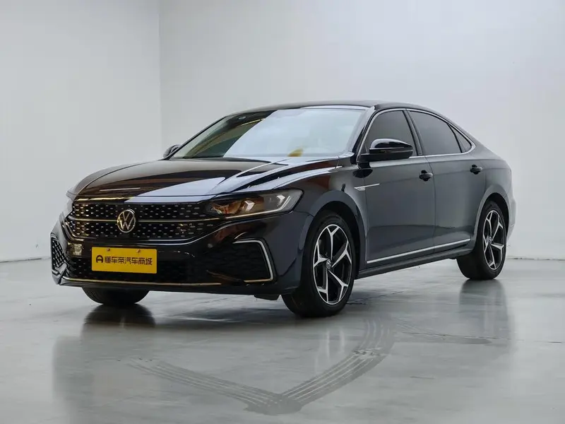 Volkswagen Passat, 2024