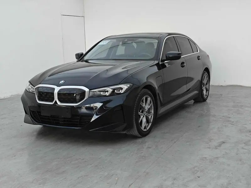 BMW i3 eDrive35L, 2023 — фото 1