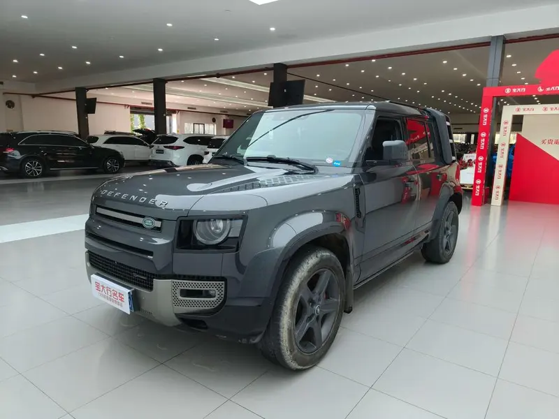 Land Rover Defender, 2023