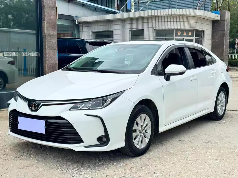 Toyota Corolla 1.2T S-CVT Elite Edition, 2021 — фото 1