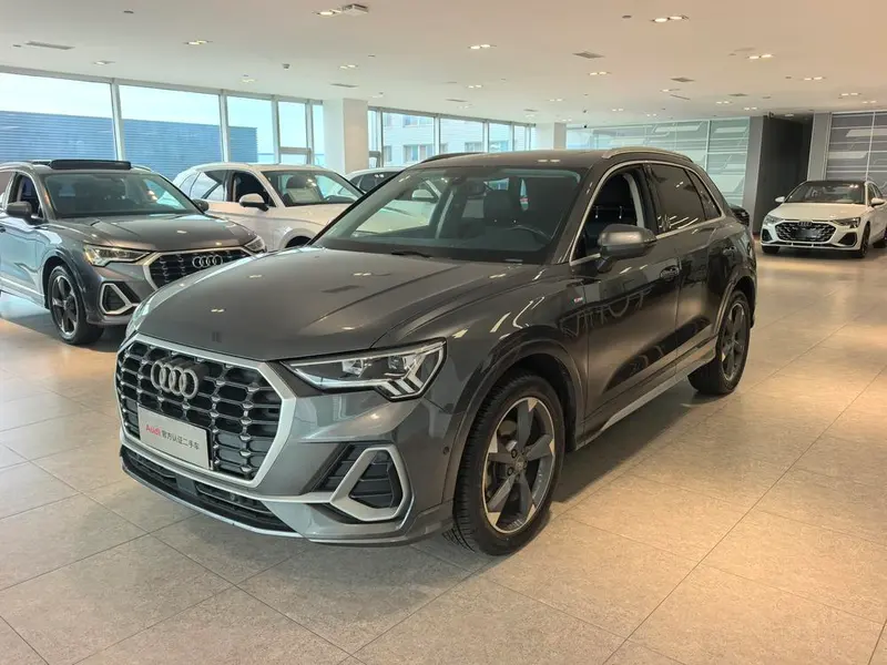 Audi Q3, 2020