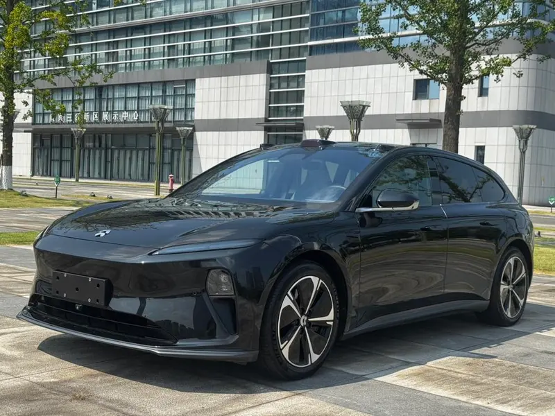 NIO ET5T 75kWh, 2024 — фото 1