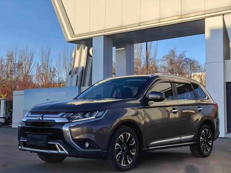 Mitsubishi Outlander, 2019