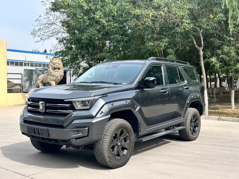 Tank 400 Hi4-T Offroad Edition, 2024 — фото 1
