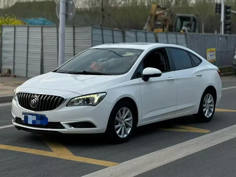 Buick Verano Sedan 15S Auto Version, 2017 — фото 1