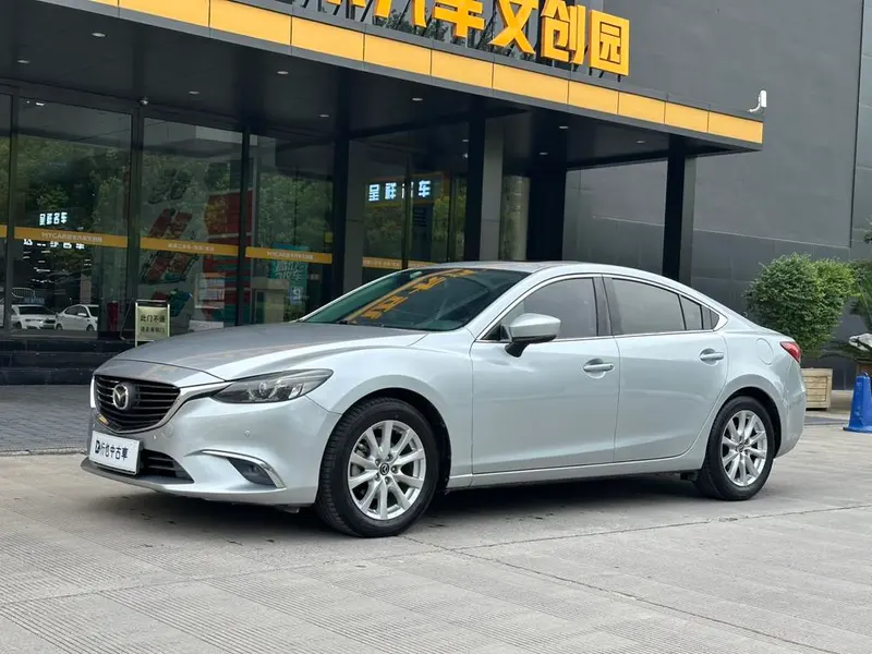 Mazda Atenza 2.0L Blue Luxury Edition CN5, 2018 — фото 1