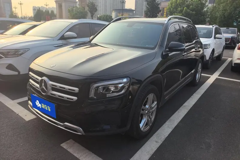 Mercedes-Benz GLB, 2020