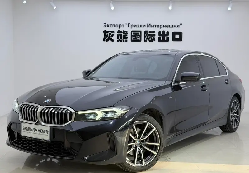 BMW 3-Series, 2023