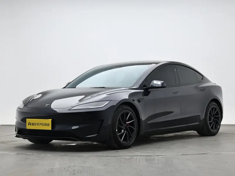 Tesla Model 3 High Performance AWD Edition, 2024 — фото 1