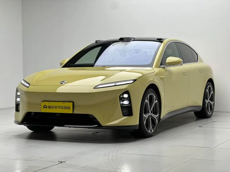 NIO ET5, 2025