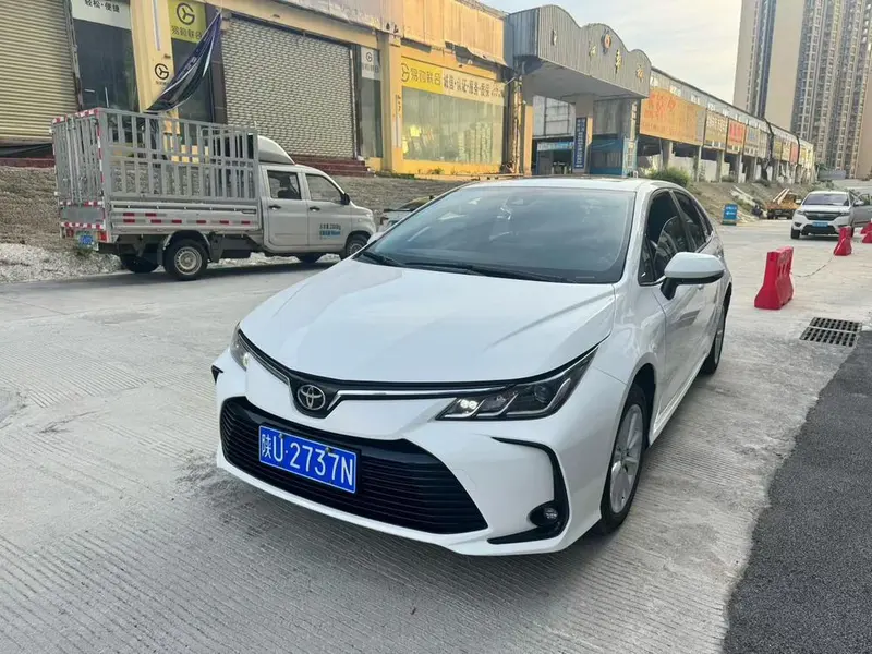 Toyota Corolla 1.2T S-CVT Elite Edition, 2021 — фото 1