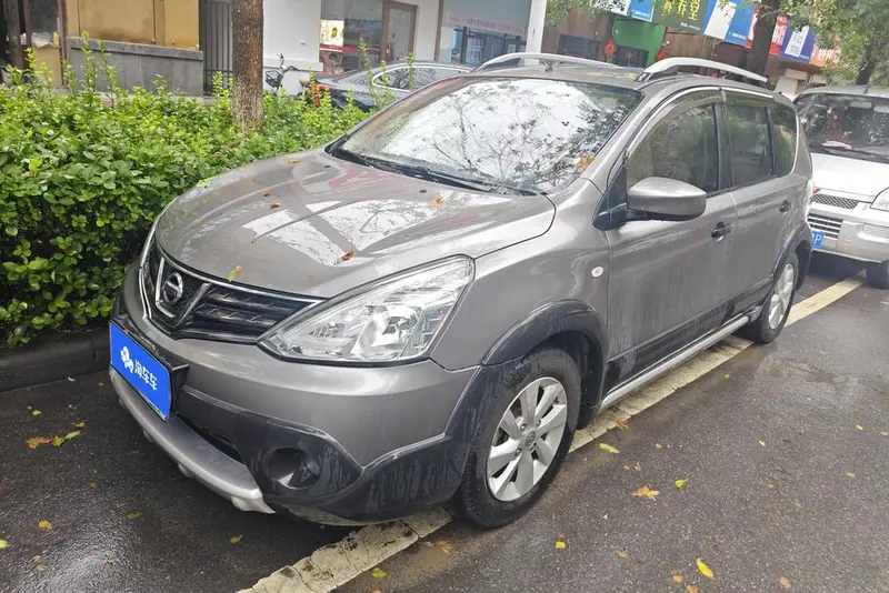 Nissan Livina, 2013