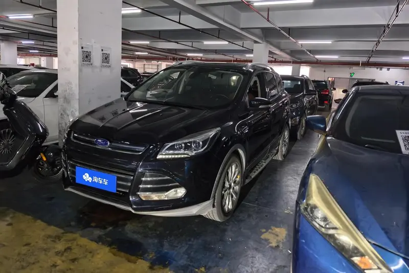 Ford Kuga, 2015